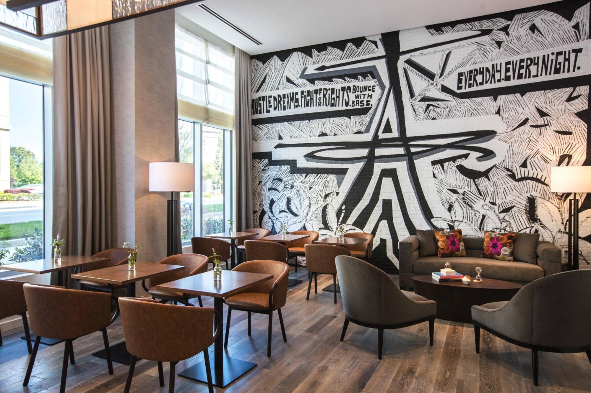 Hotel Renaissance Atlanta Airport Gateway 4*